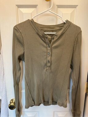 Aerie Ribbed Long Sleeve Henley Top in Olive